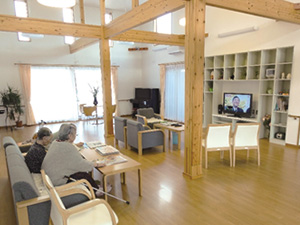 ���r���O